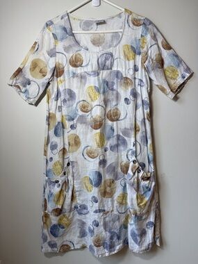Linen dress short sleeve relaxed whimsical bubble print muted earth tone pockets
